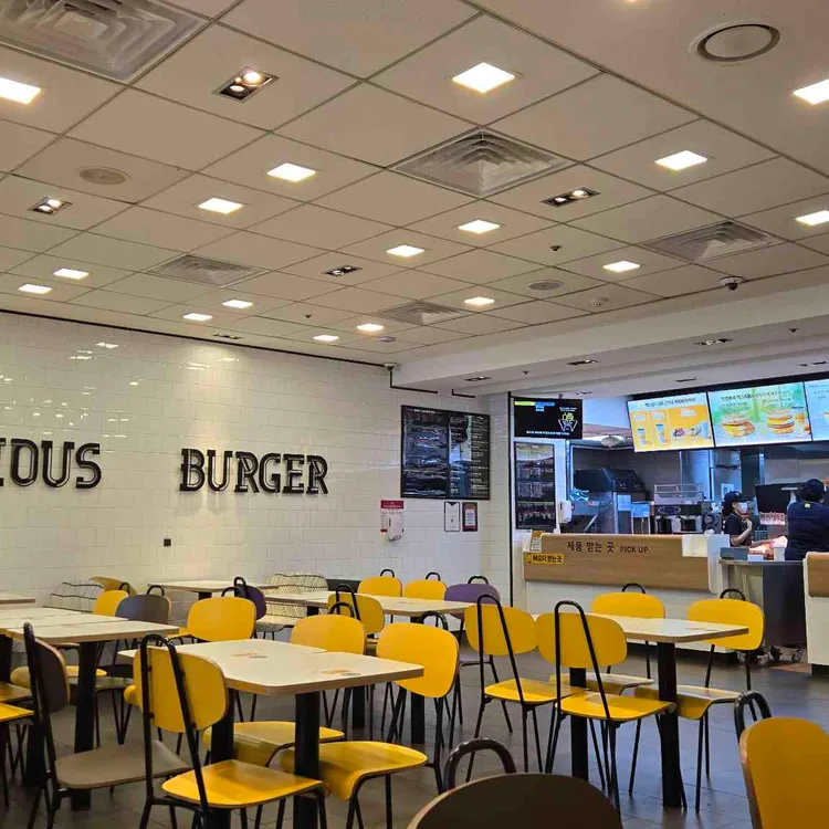 맥도날드 대표 사진