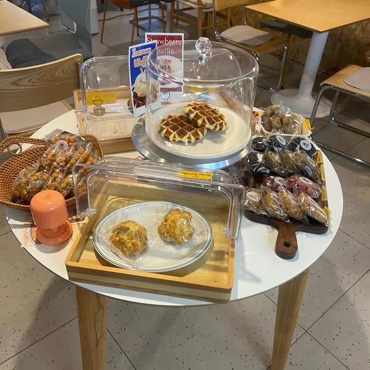피네 대표 사진