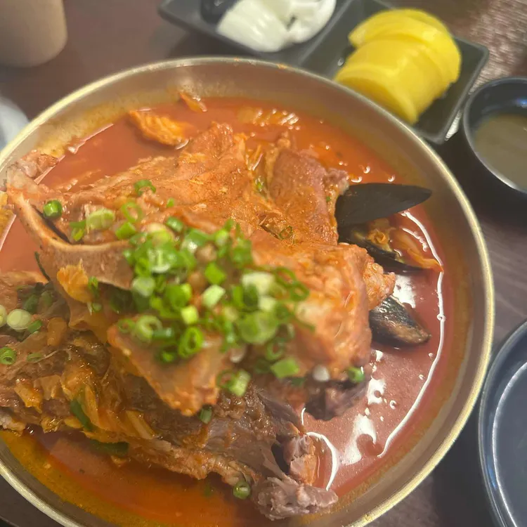 뼈대있는짬뽕 대표 사진