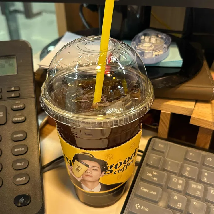 컴포즈커피 대표 사진