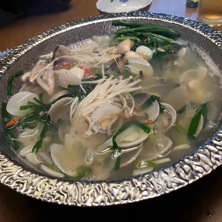 흐를류 대표 사진