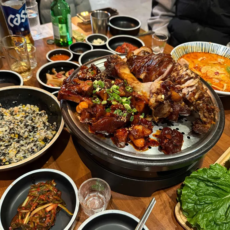 심야족발 대표 사진