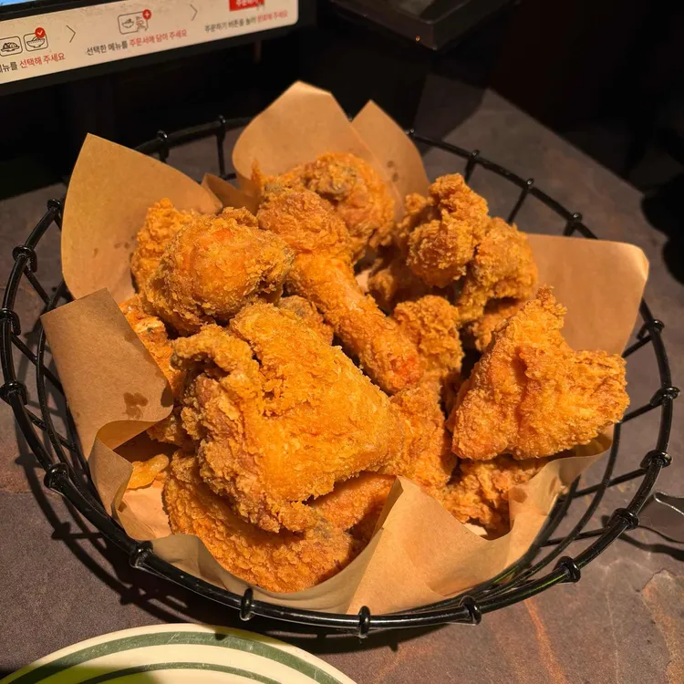 BBQ치킨 사진 1