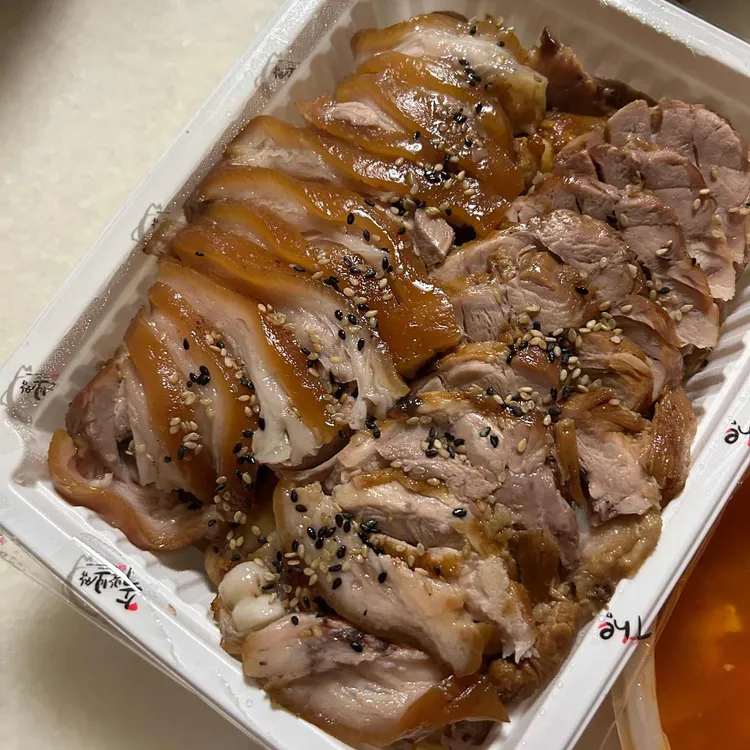 더맛있는족발보쌈 대표 사진
