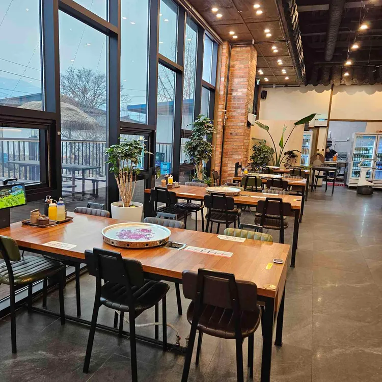 대룡산닭갈비막국수 대표 사진