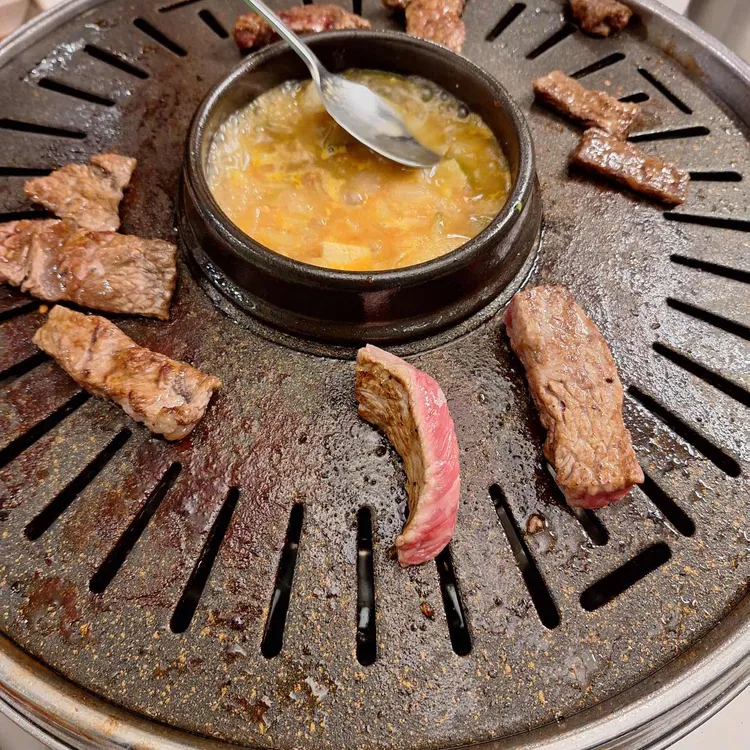우시장정육식당 대표 사진