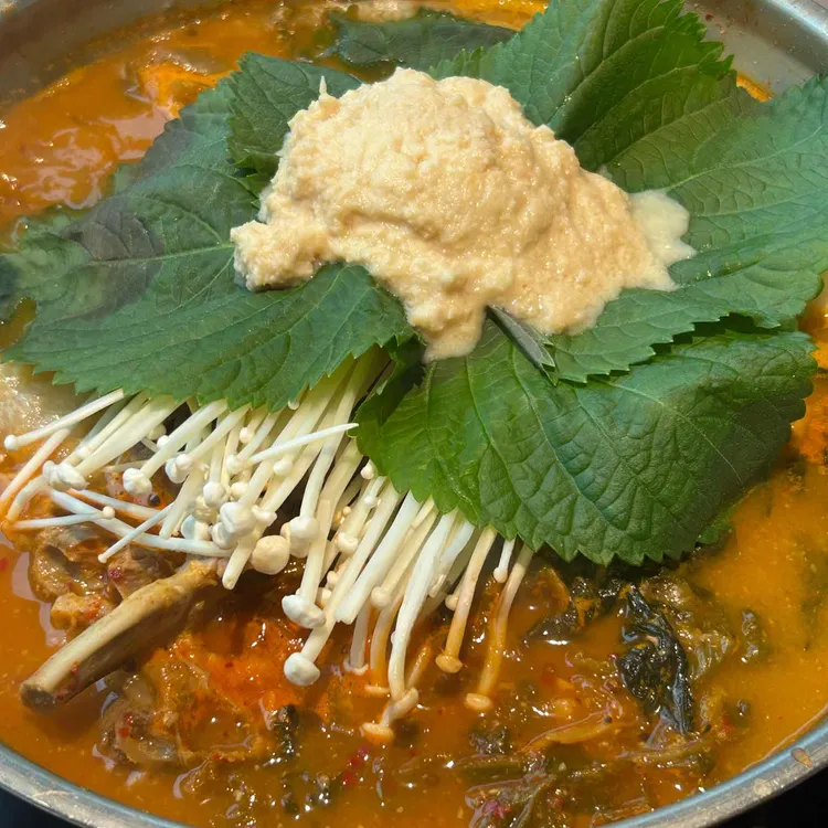 콩뼈숯뼈감자탕 사진 2