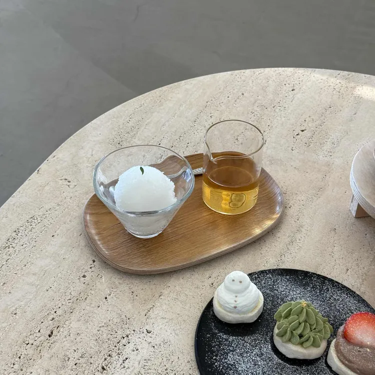 티티티 사진 2