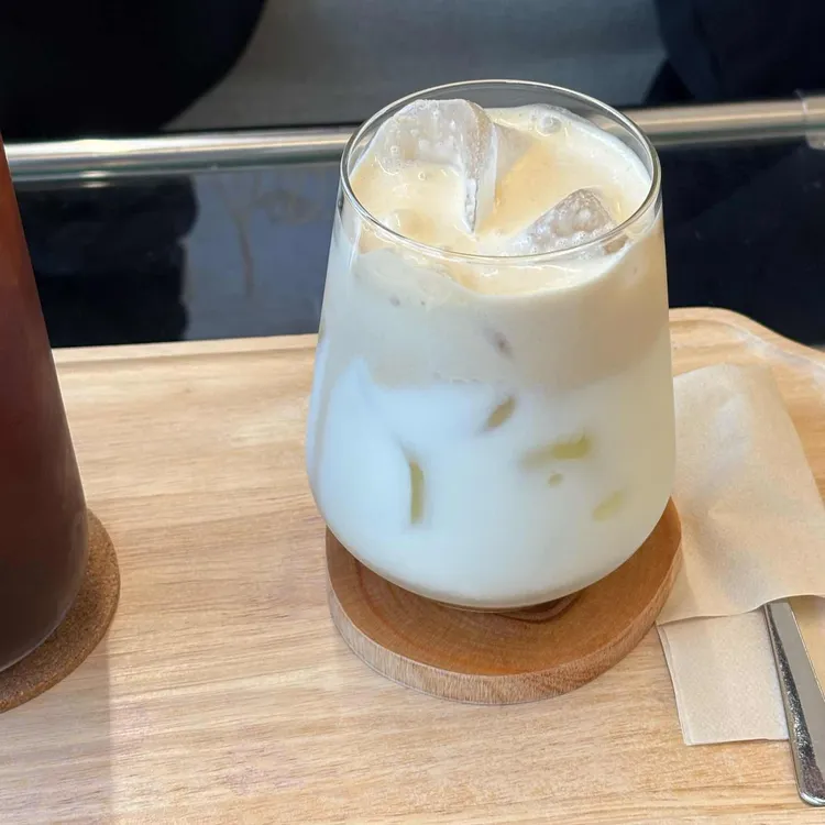 카페 그루네 대표 사진