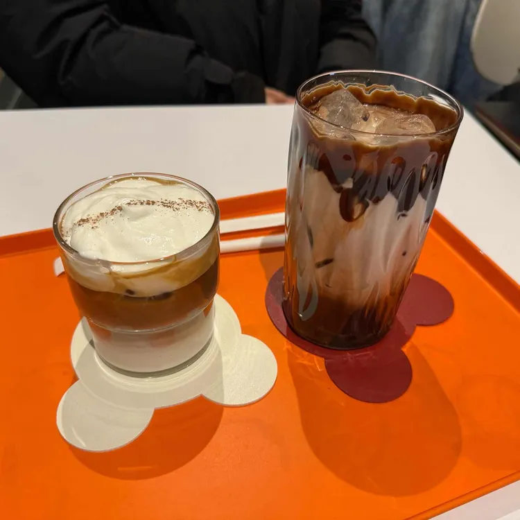 인디비주얼 사진 2