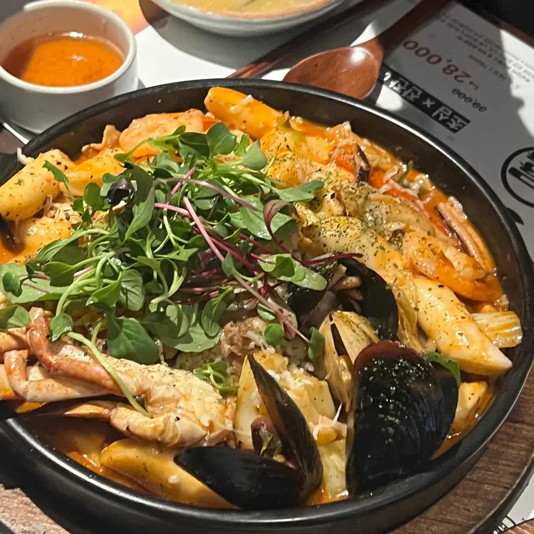 잔잔 대표 사진