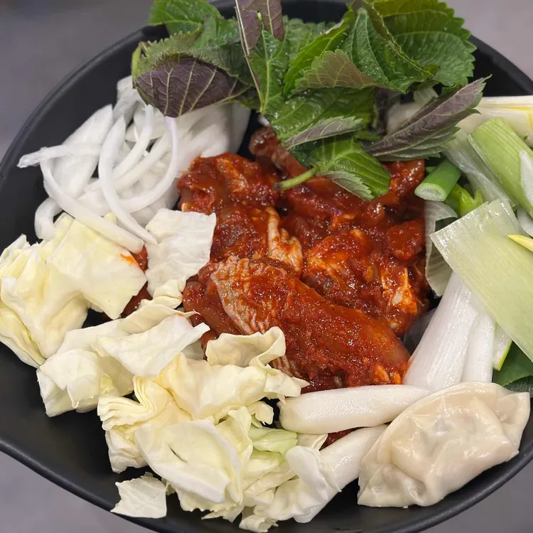 춘천집무한철판닭갈비 대표 사진