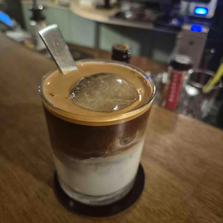 테넌츠 커피바 사진 1