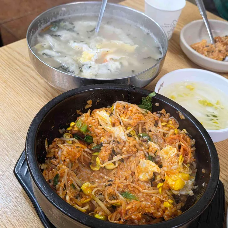 옴시롱감시롱김밥나라 사진 2