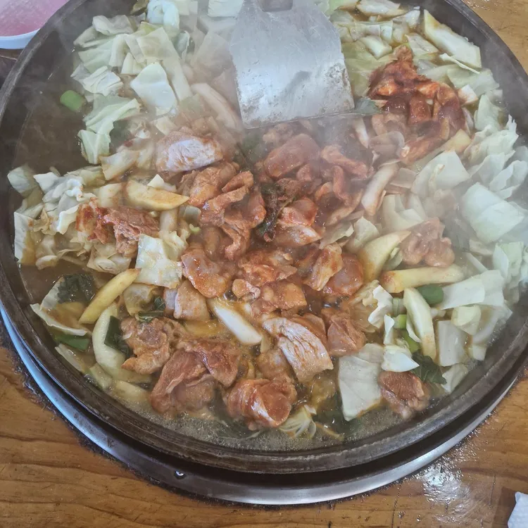 명동닭갈비 대표 사진