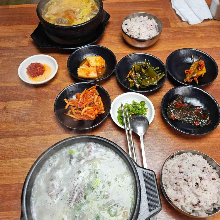 뚝배기선지국밥 대표 사진