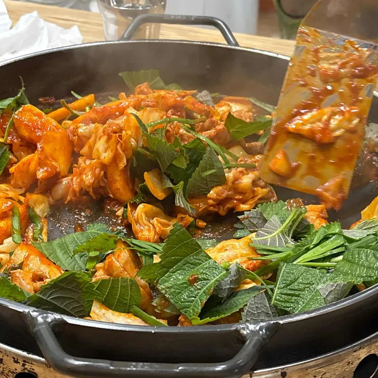 삼촌네 춘천닭갈비 대표 사진