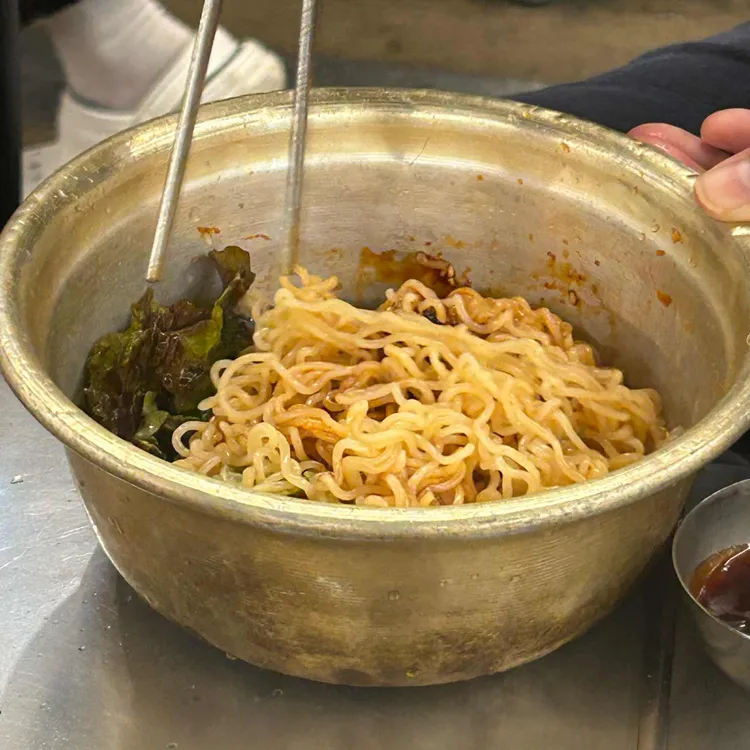 목구멍 대표 사진