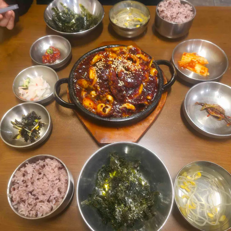 신라식당 사진 2