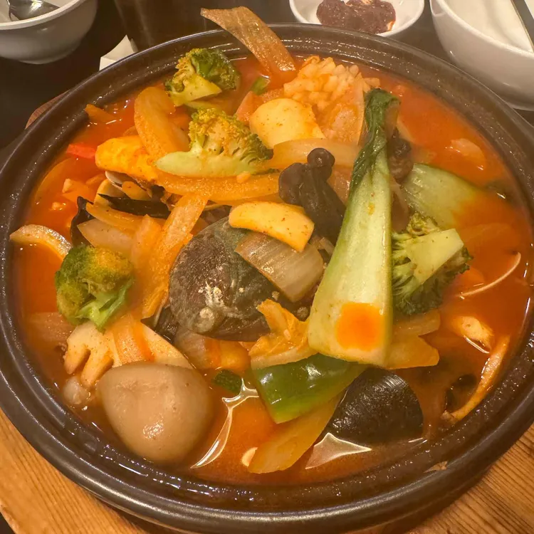 홍성원 대표 사진
