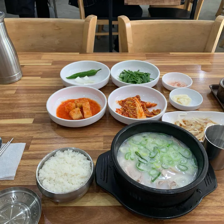 춘풍국밥 대표 사진