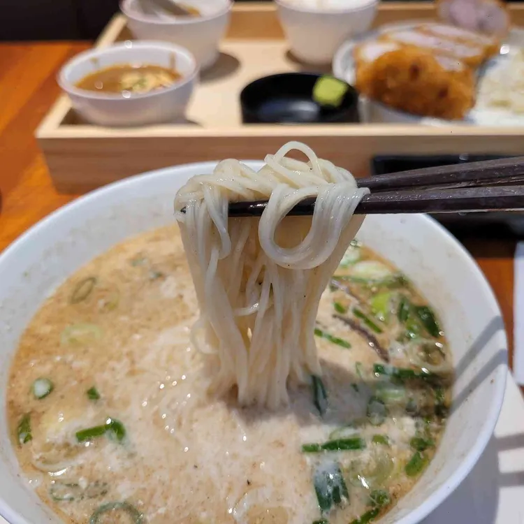 흥도식당 대표 사진