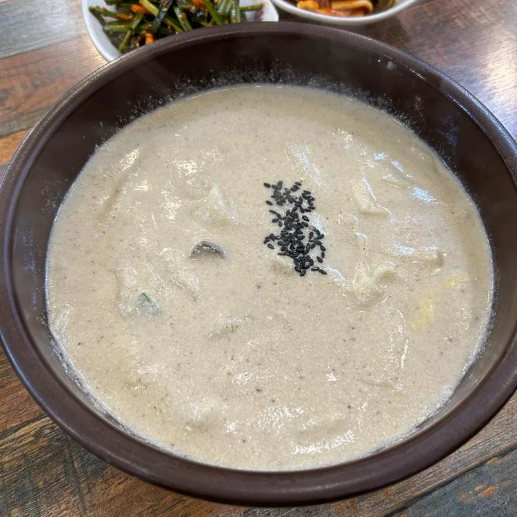 풀향기보쌈칼국수 대표 사진