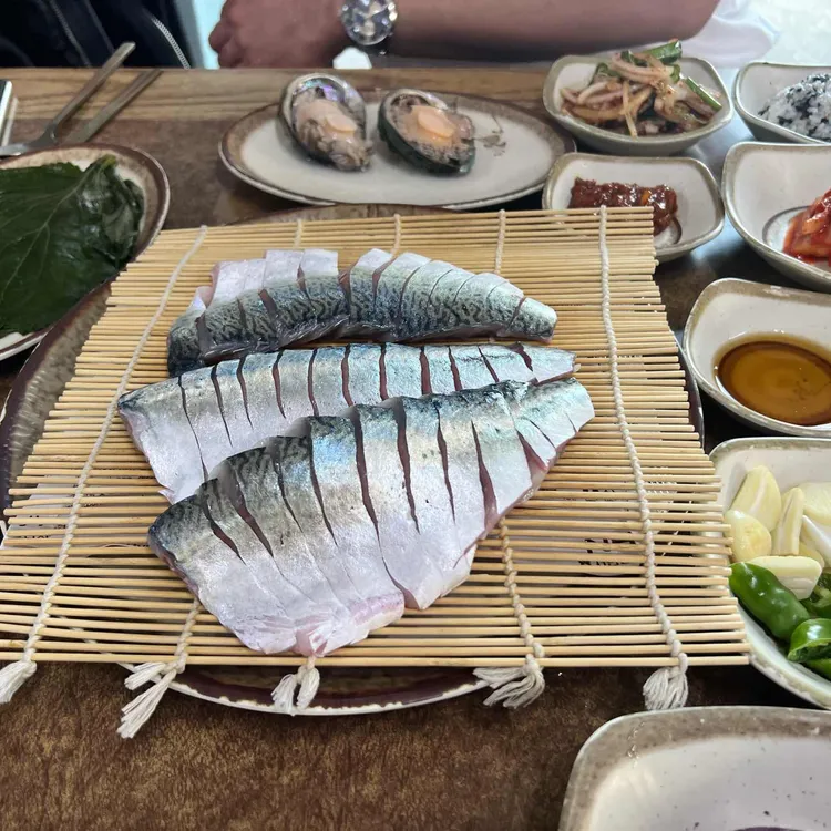 산이물식당 사진 1