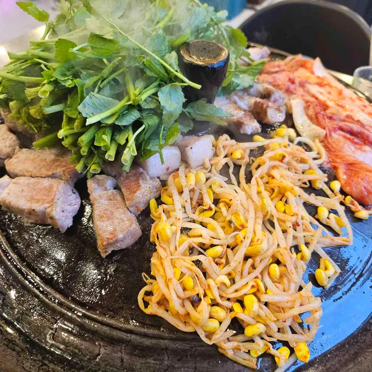 목구멍 대표 사진
