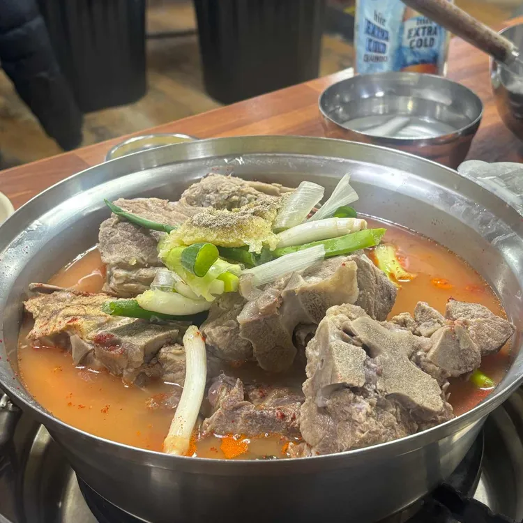 이모네감자탕 대표 사진