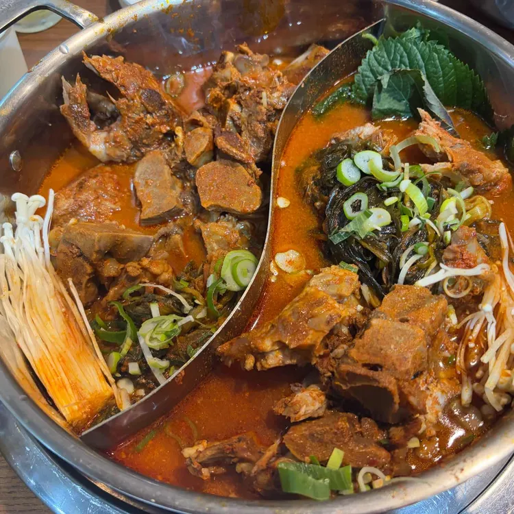 인생감자탕 대표 사진
