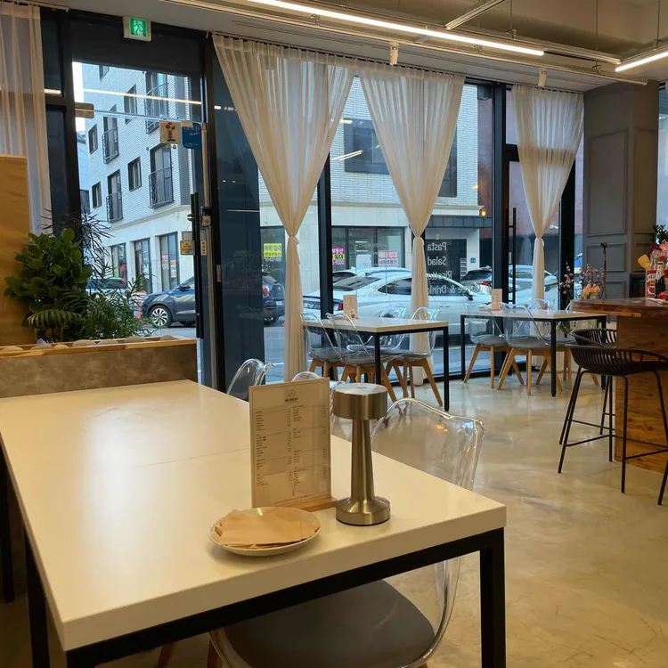 그라디언트 브릿지 사진 2