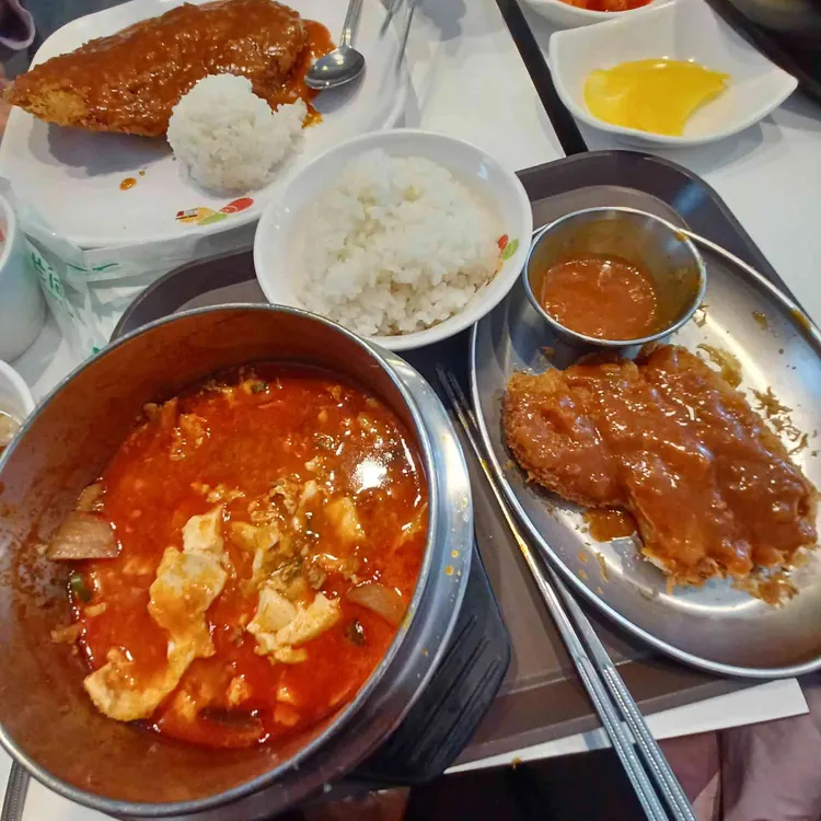 왕돈까스&왕냉면 사진 2