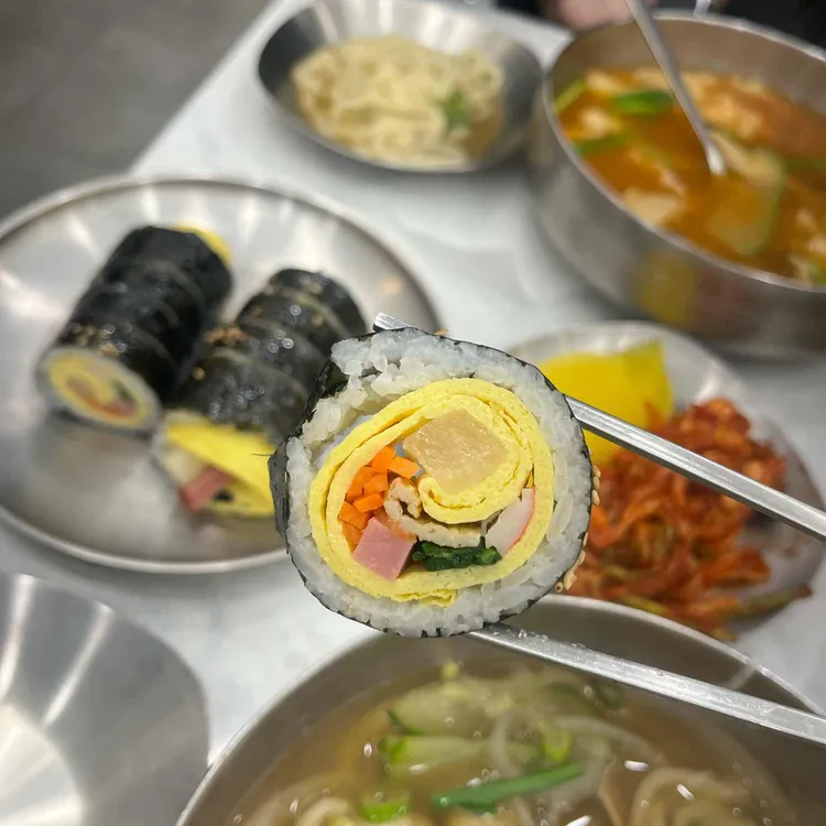 해밀칼국수&김밥 사진 1