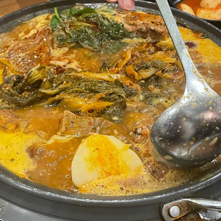 한남동 24시뼈다귀감자탕 대표 사진