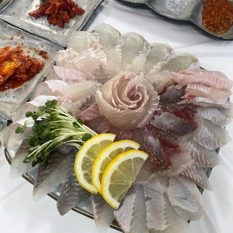 횟집진 대표 사진