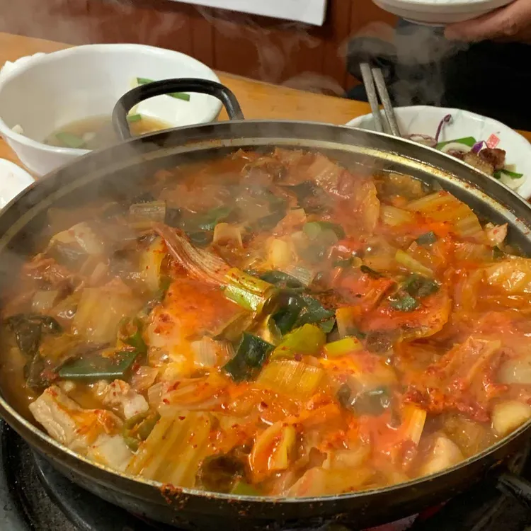 싱싱흑돼지참숯구이 대표 사진