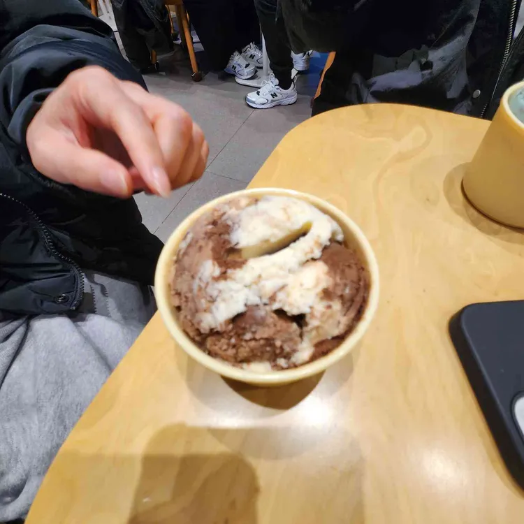 배스킨라빈스 대표 사진