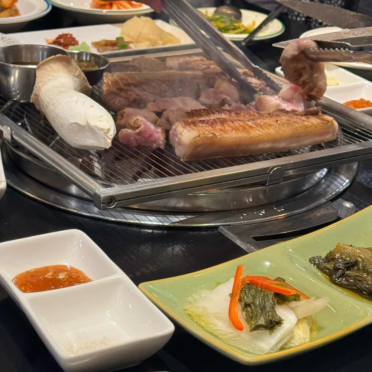 썸데이 대표 사진