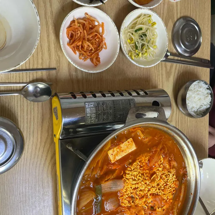 강순자옛맛김치찌개 대표 사진