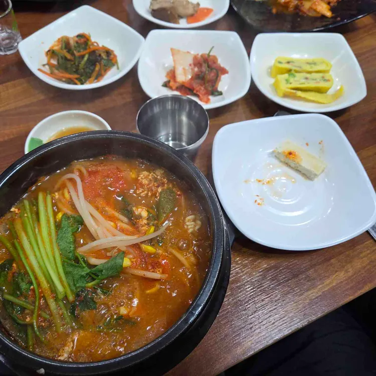 강남솥뚜껑매운탕 대표 사진