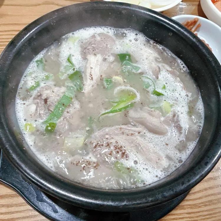 신림순대국 대표 사진