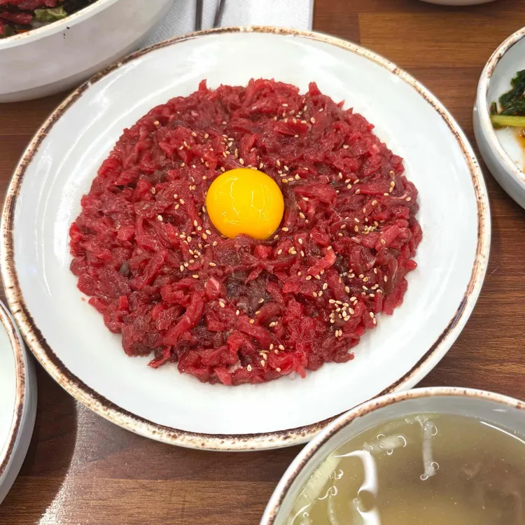 형제육회 사진 2