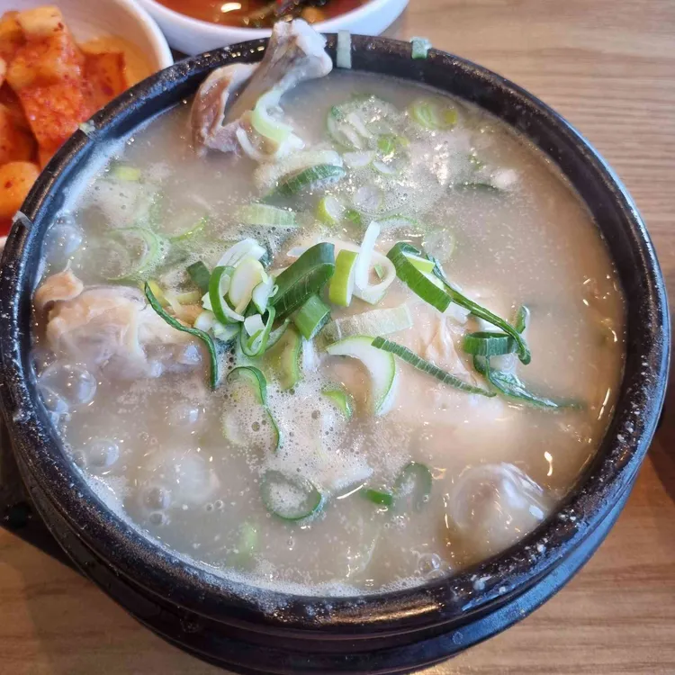 이우철한방누룽지삼계탕 대표 사진