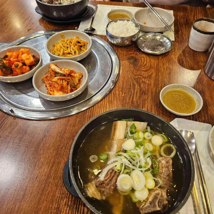 오금버드나무집 대표 사진