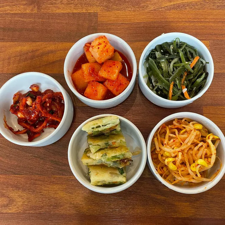 까치식당 대표 사진