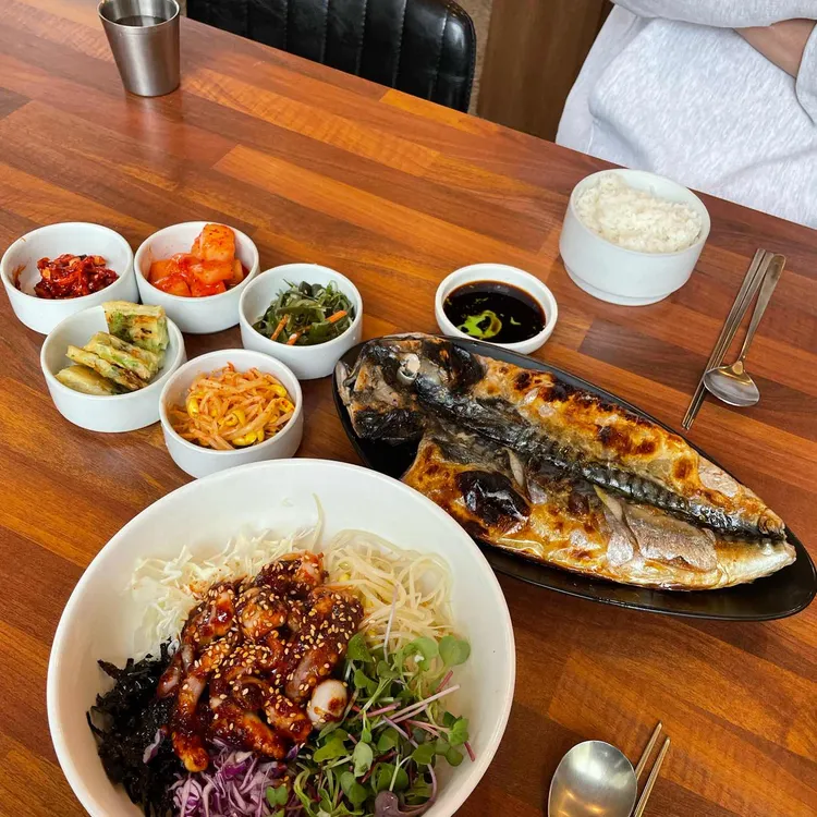 까치식당 대표 사진