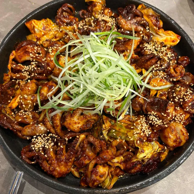 명쭈옥 대표 사진