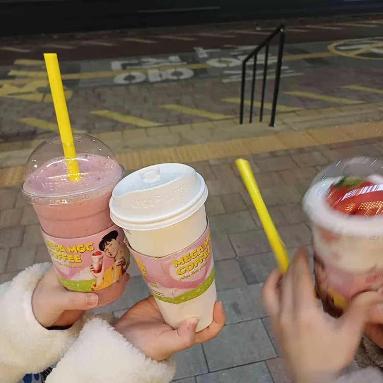 메가커피 대표 사진