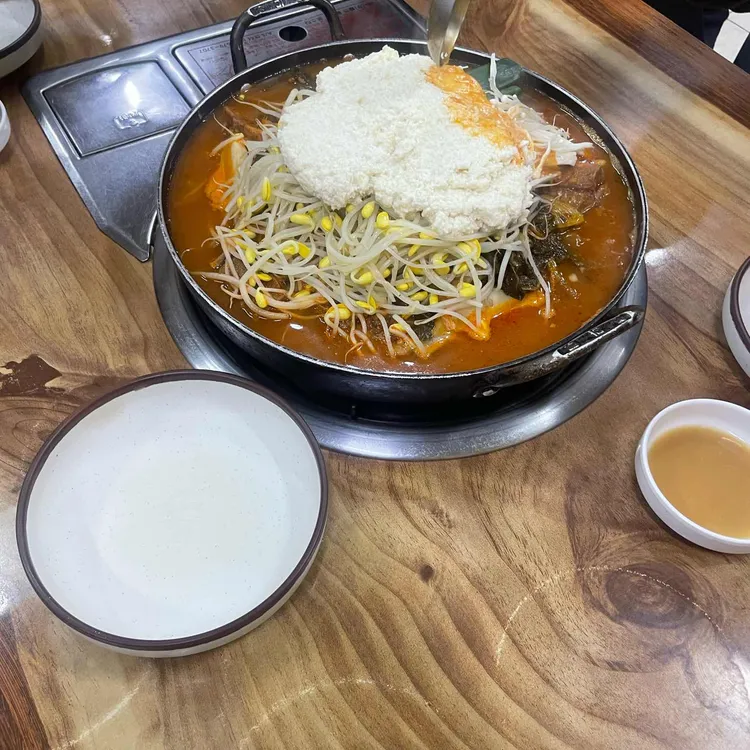 다우리감자탕 대표 사진